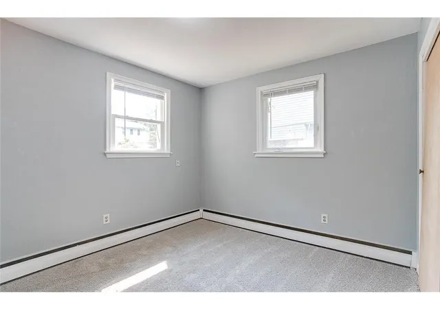 Listing Photo 4 - Condo for sale in building located at 914 Burr St, Saint Paul, MN 55130