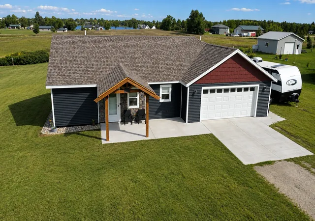 Single family home for sale at 202 Cozy Oak Dr E, Ottertail, MN 56571 | MLS# 7137316