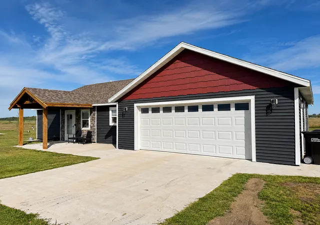 Photo 3 of Single family home for sale at 202 Cozy Oak Dr E, Ottertail, MN 56571 | MLS# 7137316 | Listing updated on 2026-09-30