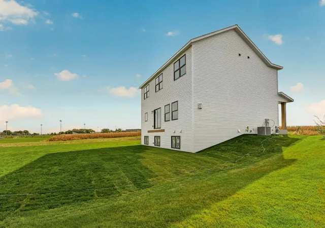 Photo 3 of Single family home for sale at 2214 Douglas Trl Dr Se, Pine Island, MN 55963 | MLS# 7137321 | Listing updated on 2026-10-22