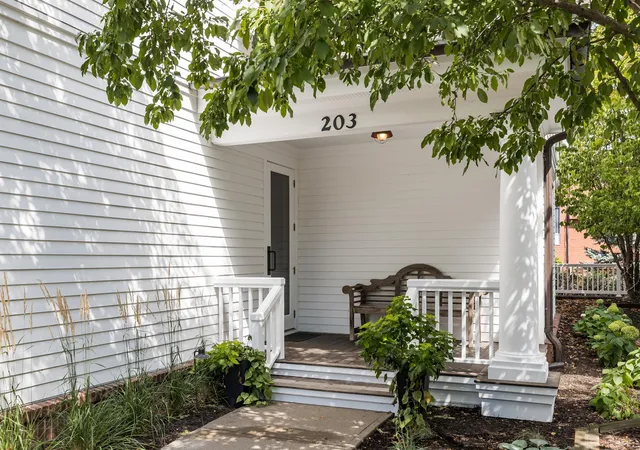 Photo 2 of Condo for sale at 203 Mill St #N202, Excelsior, MN 55331 | MLS# 7137332 | Listing updated on 2026-09-04