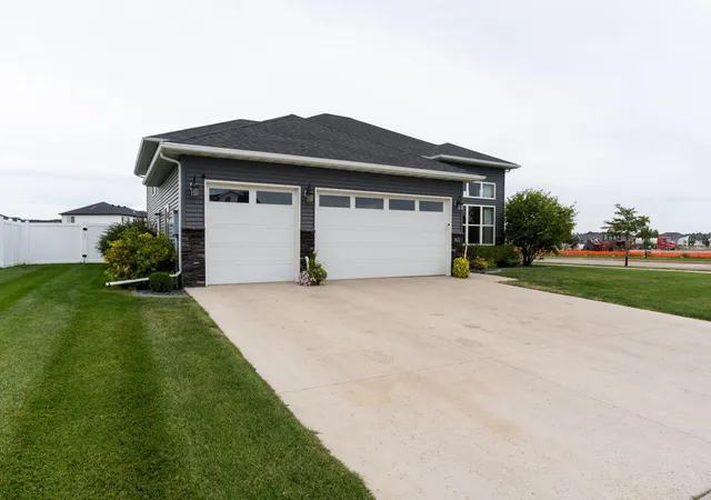 Photo 49 of Single family home for sale at 902 50th Avenue W, West Fargo, ND 58078 | MLS# 7137334 | Listing updated on 2026-09-05