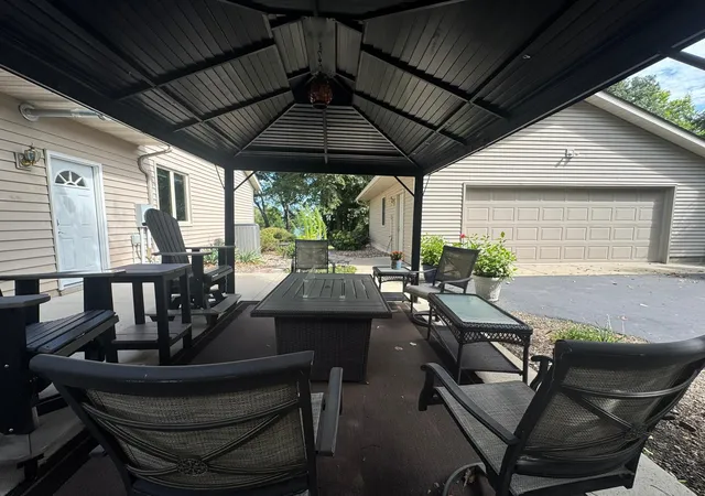 Photo 4 of Sale Pending at 142 Jacks Dr, Madison Lake, MN 56063 | MLS# 7137360 | Listing updated on 2026-10-17