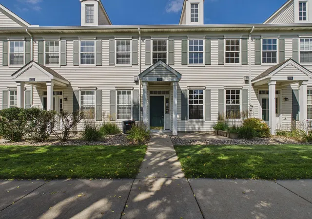 Photo 1 of Single family home for sale at 1030 Providence Dr, Shakopee, MN 55379 | MLS# 7137381 | Listing updated on 2026-09-13