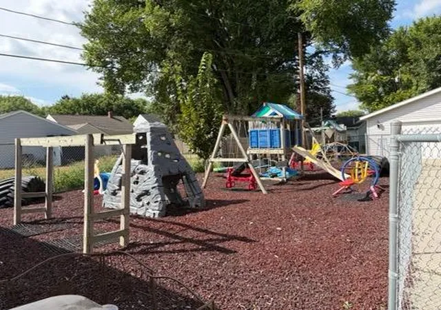 Photo 3 of Single family home for sale at 1216 4th Avenue N, Moorhead, MN 56560 | MLS# 7137396 | Listing updated on 2026-09-03