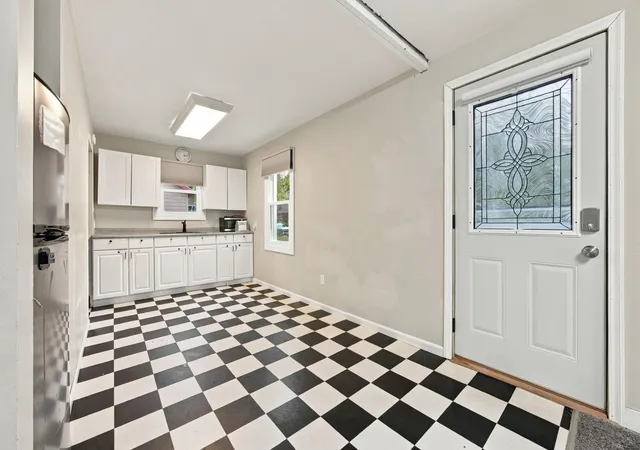 Photo 3 of Single family home for sale at 1216 4th Avenue N, Moorhead, MN 56560 | MLS# 7137396 | Listing updated on 2026-10-29