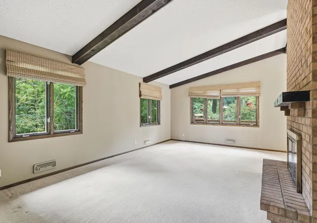 Photo 4 of Single family home for sale at 11796 Akron Ave, Inver Grove Heights, MN 55077 | MLS# 7137401 | Listing updated on 2026-09-22