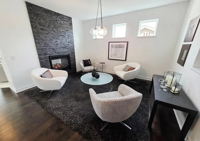 Photo 4 of Single family home for sale at 1305 Interlachen Dr, Saint Paul, MN 55123 | MLS# 7137416 | Listing updated on 2026-09-12