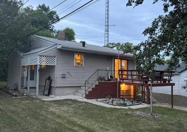 Photo 4 of Single family home for sale at 721 Riverside Ct, Fergus Falls, MN 56537 | MLS# 7137422 | Listing updated on 2026-09-17