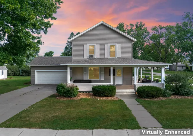 Photo 3 of Single family home for sale at 105 Pearl St N, Dover, MN 55929 | MLS# 7137437 | Listing updated on 2026-09-05