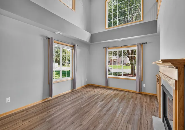 Photo 4 of Single family home for sale at 3341 Jansen Way, Saint Paul, MN 55127 | MLS# 7137440 | Listing updated on 2026-09-18