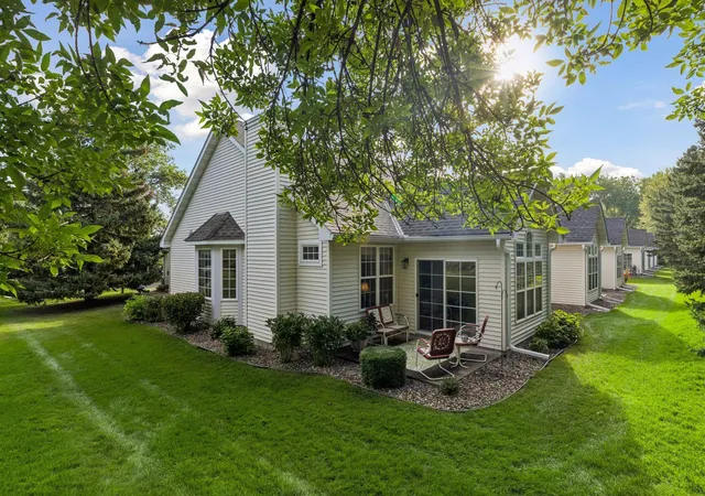 Photo 1 of Sale Pending at 7290 Bordner Dr, Inver Grove Heights, MN 55076 | MLS# 7137453 | Listing updated on 2026-09-29