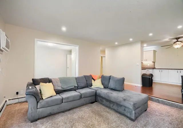 Photo 4 of Condo for sale at 4201 Lakeside Ave N #302, Minneapolis, MN 55429 | MLS# 7137499 | Listing updated on 2026-09-07