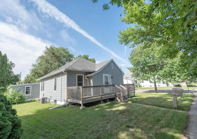 Photo 1 of Single family home for sale at 457 2nd Street Sw, Perham, MN 56573 | MLS# 7137514 | Listing updated on 2026-09-04