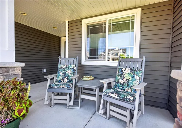 Photo 3 of Single family home for sale at 2020 Red Oak Ln, Hugo, MN 55038 | MLS# 7137518 | Listing updated on 2026-09-21