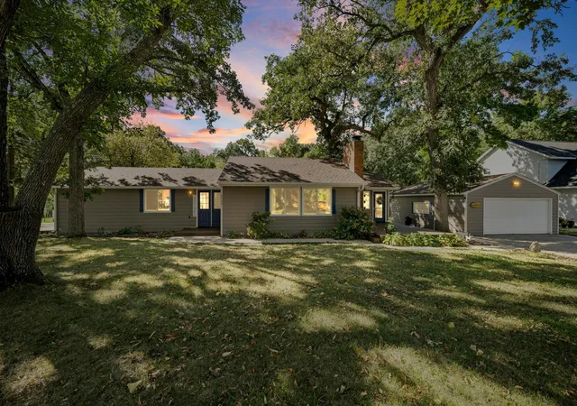 Photo 2 of Single family home for sale at 5590 108th Avenue, Clear Lake, MN 55319 | MLS# 7137527 | Listing updated on 2026-09-23
