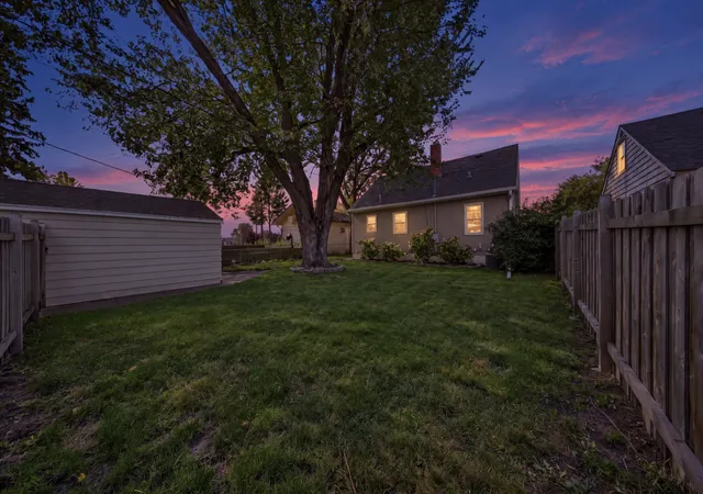Photo 2 of Single family home for sale at 1446 Dale St N, Saint Paul, MN 55117 | MLS# 7137529 | Listing updated on 2026-10-09