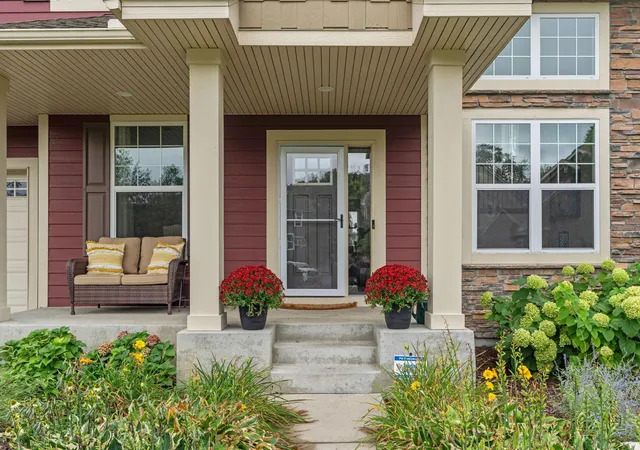 Photo 4 of Single family home for sale at 13273 Carlingford Ln, Rosemount, MN 55068 | MLS# 7137532 | Listing updated on 2026-10-06