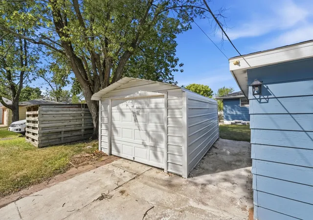 Photo 24 of Single family home for sale at 320 26th Avenue N, Saint Cloud, MN 56303 | MLS# 7137559 | Listing updated on 2026-09-07