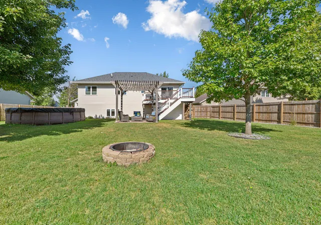 Photo 3 of Single family home for sale at 217 Inverness Dr, Mankato, MN 56001 | MLS# 7137572 | Listing updated on 2026-09-03