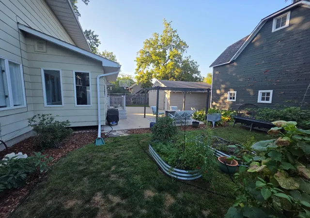 Photo 4 of Single family home for sale at 105 4th Street W, Canby, MN 56220 | MLS# 7137583 | Listing updated on 2026-09-05