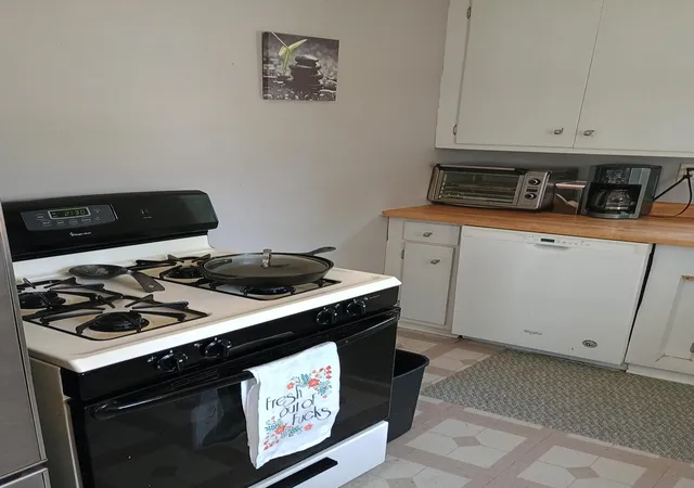 Photo 3 of Sale Pending at 411 15th Street Se, Willmar, MN 56201 | MLS# 7137586 | Listing updated on 2026-09-19