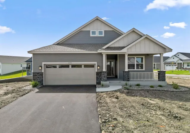 Photo 1 of Single family home for sale at 2150 Pepin Dr, Hugo, MN 55038 | MLS# 7137597 | Listing updated on 2026-09-15