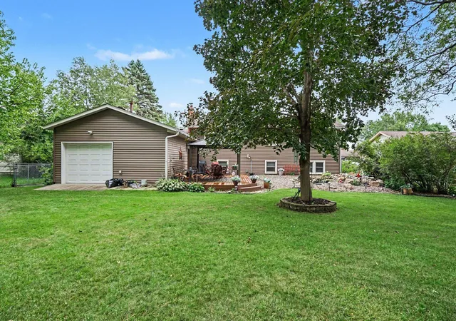 Photo 2 of Single family home for sale at 8320 Isle Ave S, Cottage Grove, MN 55016 | MLS# 7137623 | Listing updated on 2026-09-22
