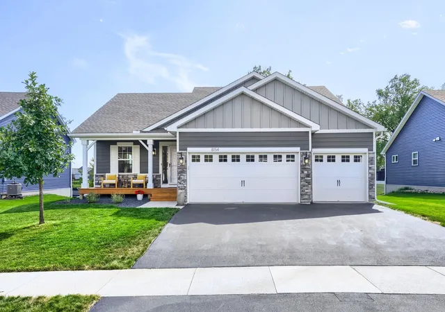 Photo 1 of Single family home for sale at 8154 182nd Street W, Lakeville, MN 55044 | MLS# 7137625 | Listing updated on 2026-09-14