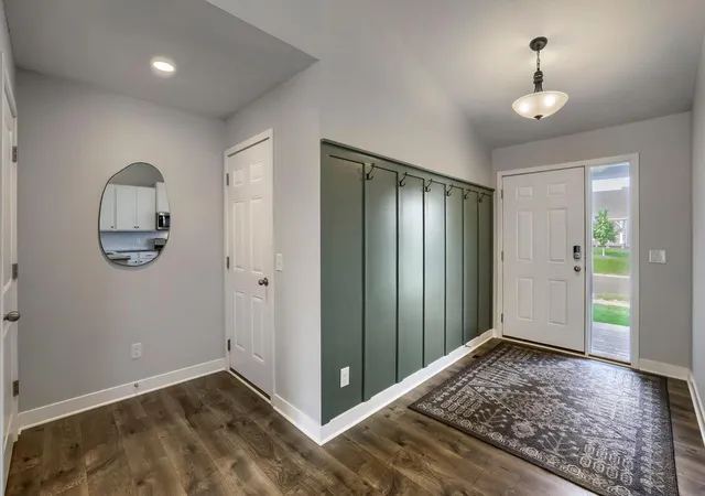 Photo 3 of Single family home for sale at 8154 182nd Street W, Lakeville, MN 55044 | MLS# 7137625 | Listing updated on 2026-09-30