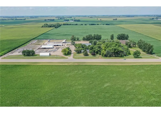 Photo 90 of Single family home for sale at 16002 Highway 71 S, Blomkest, MN 56216 | MLS# 7137630 | Listing updated on 2026-09-02