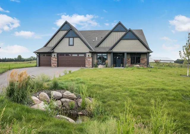 Photo 1 of Single family home for sale at 4572 166th Avenue Nw, Andover, MN 55304 | MLS# 7137650 | Listing updated on 2026-09-03