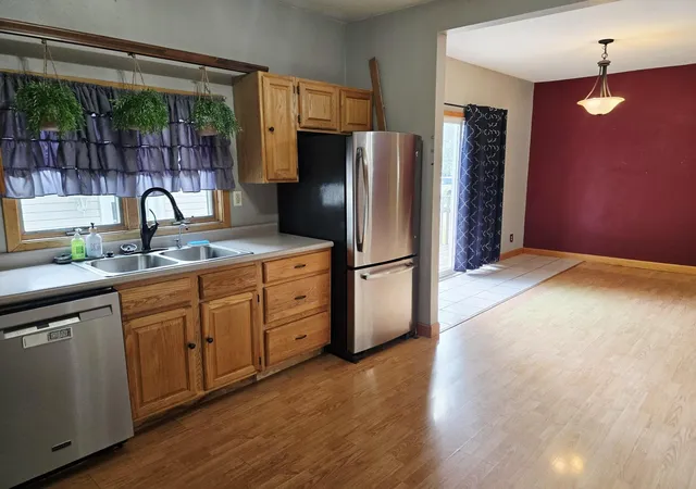Photo 4 of Single family home for sale at 220 2nd Avenue SW, Harmony, MN 55939 | MLS# 7137655 | Listing updated on 2026-09-03