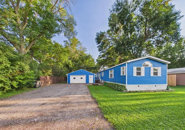 Photo 1 of Single family home for sale at 701 Oak Ave, Madison Lake, MN 56063 | MLS# 7137676 | Listing updated on 2026-09-04