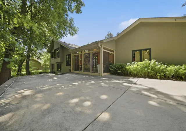 Photo 3 of Single family home for sale at 3610 Evergreen Ln N, Minneapolis, MN 55441 | MLS# 7137680 | Listing updated on 2026-10-08