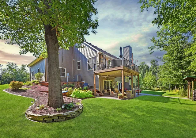 Photo 3 of Single family home for sale at 981 239th Avenue Nw, Saint Francis, MN 55070 | MLS# 7137706 | Listing updated on 2026-10-05