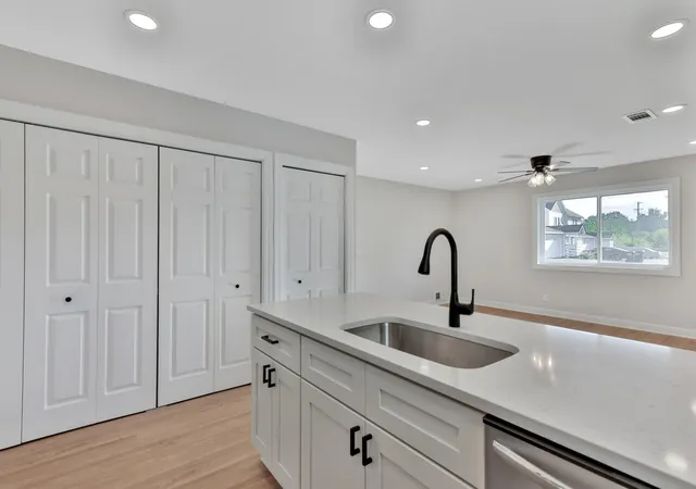 Listing Photo 4 - Condo for sale in building located at 13991 60th St Ct N, Stillwater, MN 55082 - Unit #306