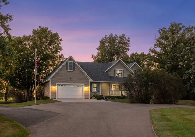 Photo 3 of Sale Pending at 7008 Cavanaugh Green, Greenfield, MN 55373 | MLS# 7137710 | Listing updated on 2026-09-20