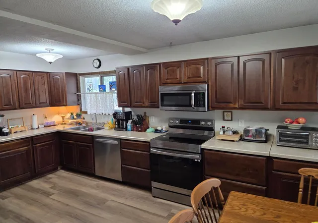 Photo 3 of Single family home for sale at 2380 Croixwood Blvd, Stillwater, MN 55082 | MLS# 7137727 | Listing updated on 2026-10-03