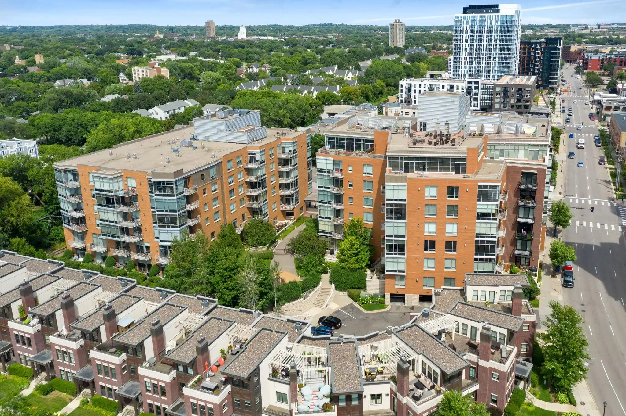 Listing Photo 47 - Condo for sale in 100 2Nd St Ne located at 100 2Nd St Ne, Minneapolis, MN 55413 - Unit #A560