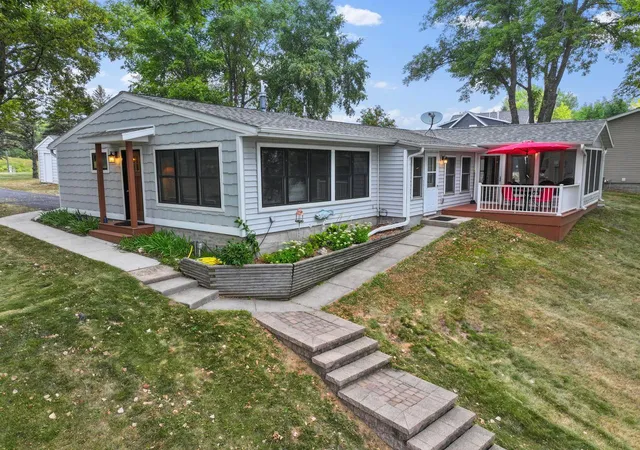 Photo 1 of Sale Pending at 19024 N Ridge Dr, Glenwood, MN 56334 | MLS# 7137775 | Listing updated on 2026-09-22