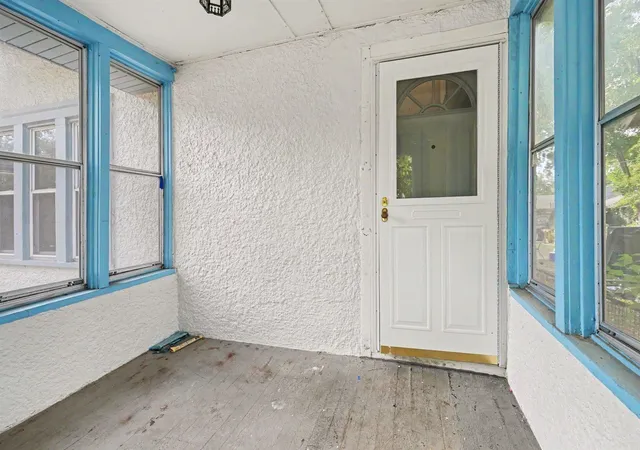 Photo 3 of Single family home for sale at 2808 40th Avenue S, Minneapolis, MN 55406 | MLS# 7137790 | Listing updated on 2026-09-19