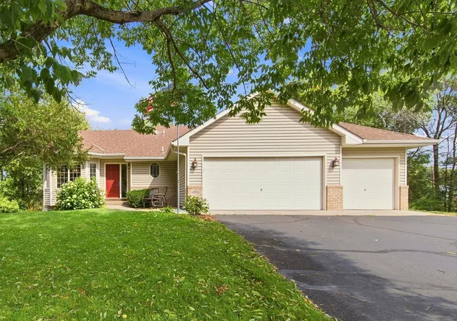 Photo 3 of Single family home for sale at 14990 Argon St Nw, Anoka, MN 55303 | MLS# 7137792 | Listing updated on 2026-09-20