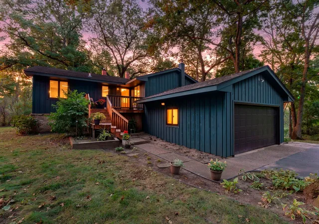 Photo 1 of Sale Pending at 8936 191st Avenue Ne, Forest Lake, MN 55025 | MLS# 7137811 | Listing updated on 2026-10-06