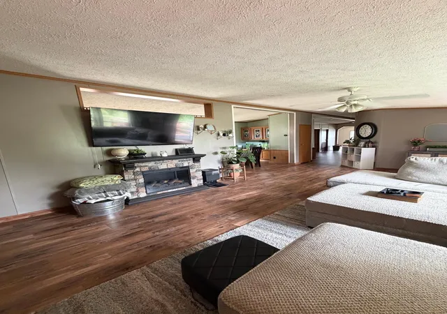Photo 2 of Single family home for sale at 83036 160th Street, Glenville, MN 56036 | MLS# 7137820 | Listing updated on 2026-09-03