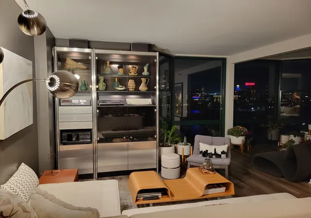 Photo 3 of Condo for sale at 401 1st Street S #912, Minneapolis, MN 55401 | MLS# 7137857 | Listing updated on 2026-09-22