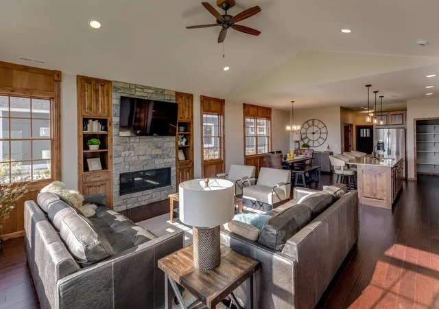 Photo 4 of Single family home for sale at 7866 Chickasaw Cir, Pequot Lakes, MN 56472 | MLS# 7137866 | Listing updated on 2026-09-03