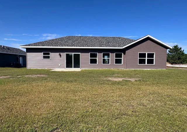 Photo 2 of Single family home for sale at 707 Cherry Ln, Perham, MN 56573 | MLS# 7137879 | Listing updated on 2026-09-04
