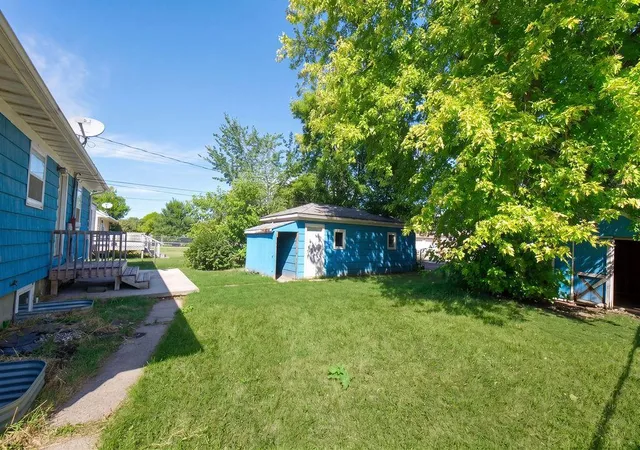 Photo 3 of Single family home for sale at 1625 11th Street N, Fargo, ND 58102 | MLS# 7137899 | Listing updated on 2026-09-12