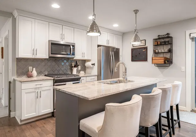 Photo 3 of Single family home for sale at 5501 Girard Ave S, Minneapolis, MN 55419 | MLS# 7137902 | Listing updated on 2026-09-19